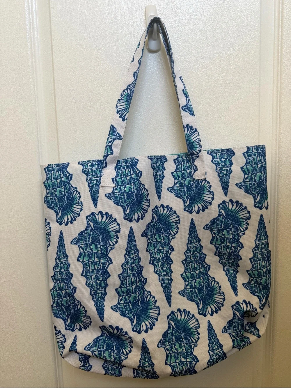 Lilly Pulitzer white blue